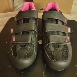 Bike Shoes w/cleats (spd)